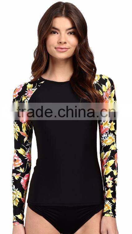 80% Nylon 20% Elastane Woman Lightweight Swimwear Raglan Sleeve Scoop Colorful Floral Print bjj Long Sleeve Surf Tee Rashguard