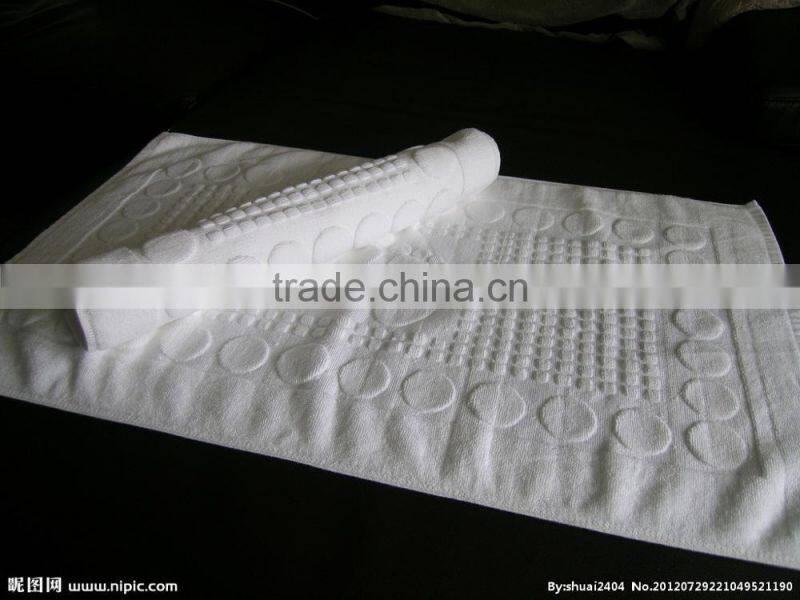 Waffle lightweight white color bathrobe custom logo bath mat egypt cotton usa plain dyed lagre size shower towel