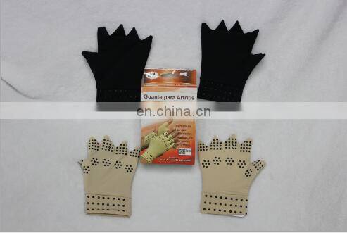 Magnetic Anti-Arthritis Therapy Magic Fingerless Palm Hand Massage Gloves