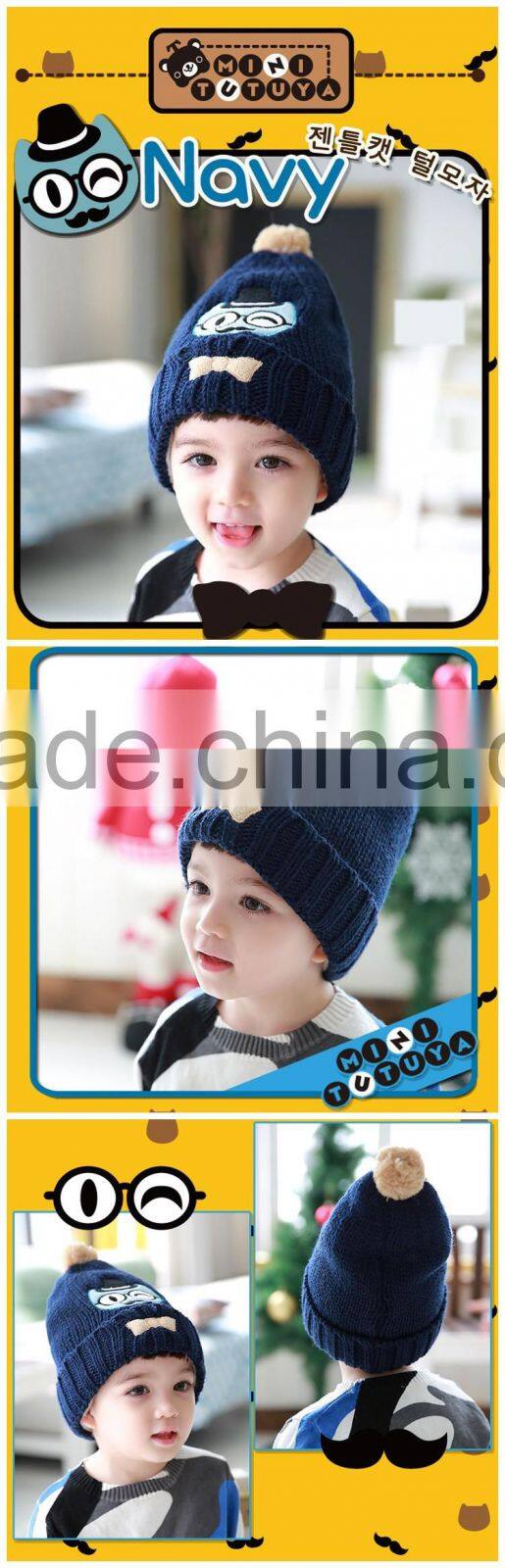 Wholesale 2015 Winter Latest Gentle Cat Embroideried Fashion Boys Girls Kids Hat
