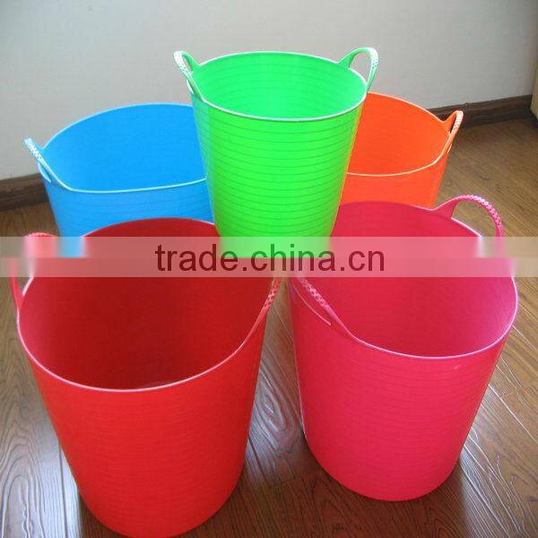 plastic flexible bucket,watering bucket with two handles,plastic water bucket