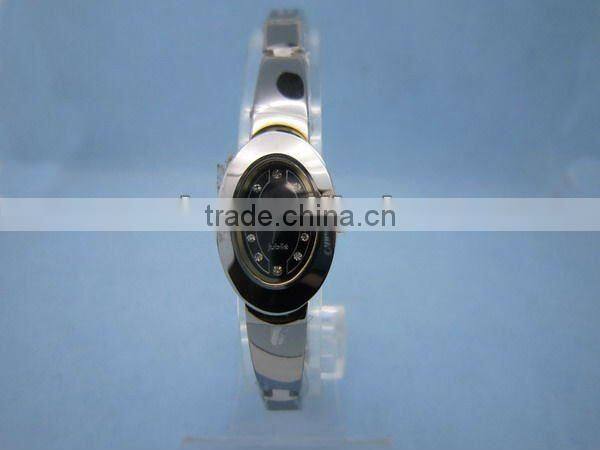 Noble High Quality Branded Couple Watches ZS-5547