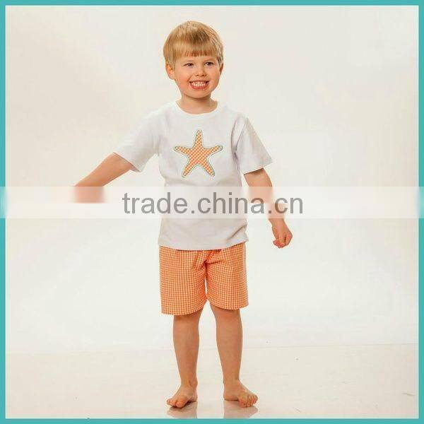 New O neckline 100%Cotton t shirts for boys with The cartoon design