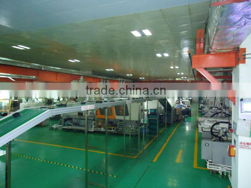 Hot sale Mini Round crystal AS Cosmetic Spray Bottle with childproof lid