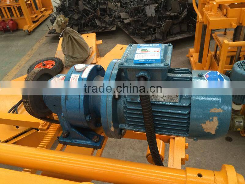 small cheap cement block making machine 40-3A