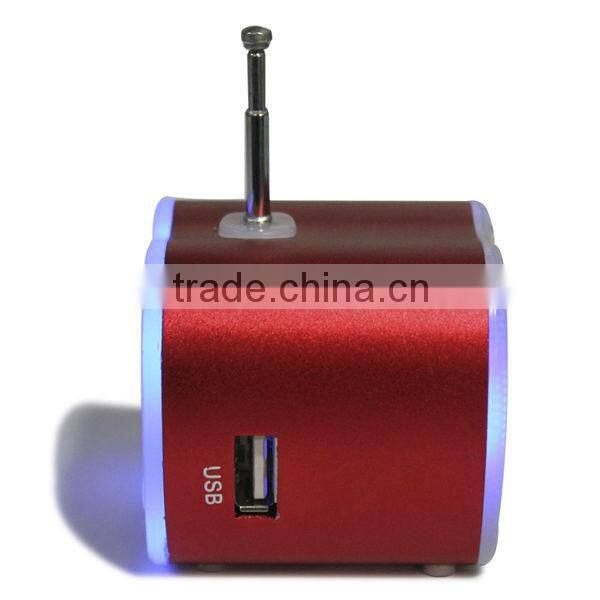 Hot Selling 2013 New Best Cheap mini usb car speakers with Compatible USB/FM