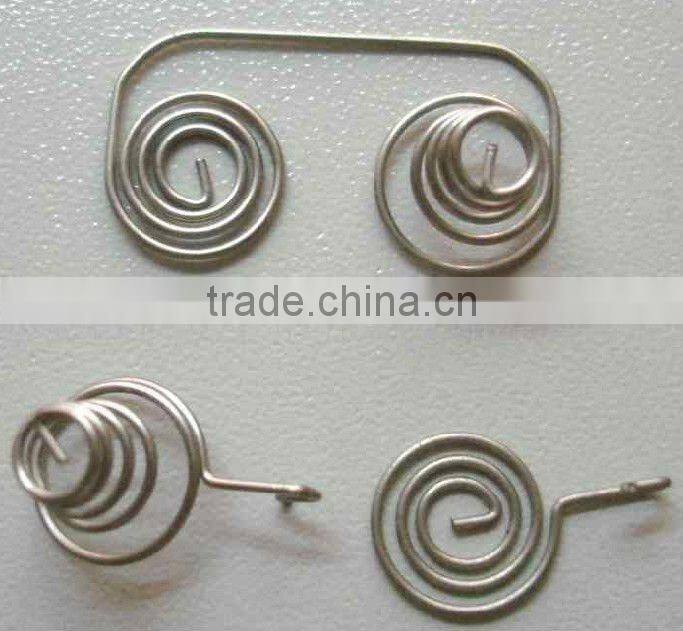 battery spring with hook