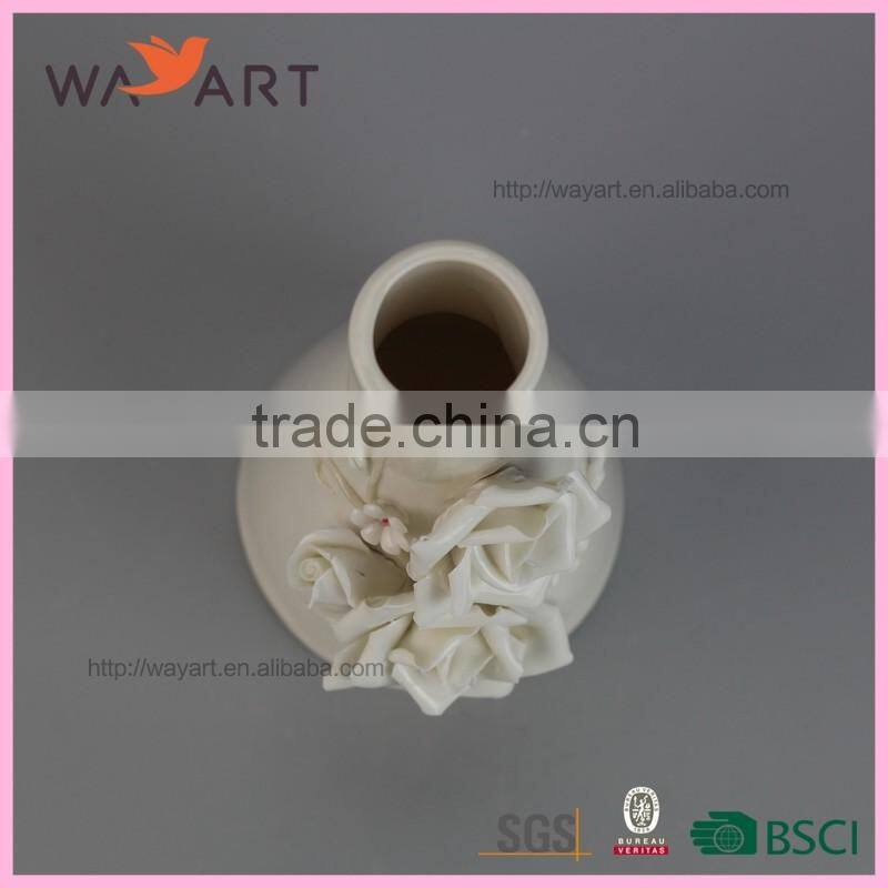 Popular Flower White Ceramic Essential Oil Bottle