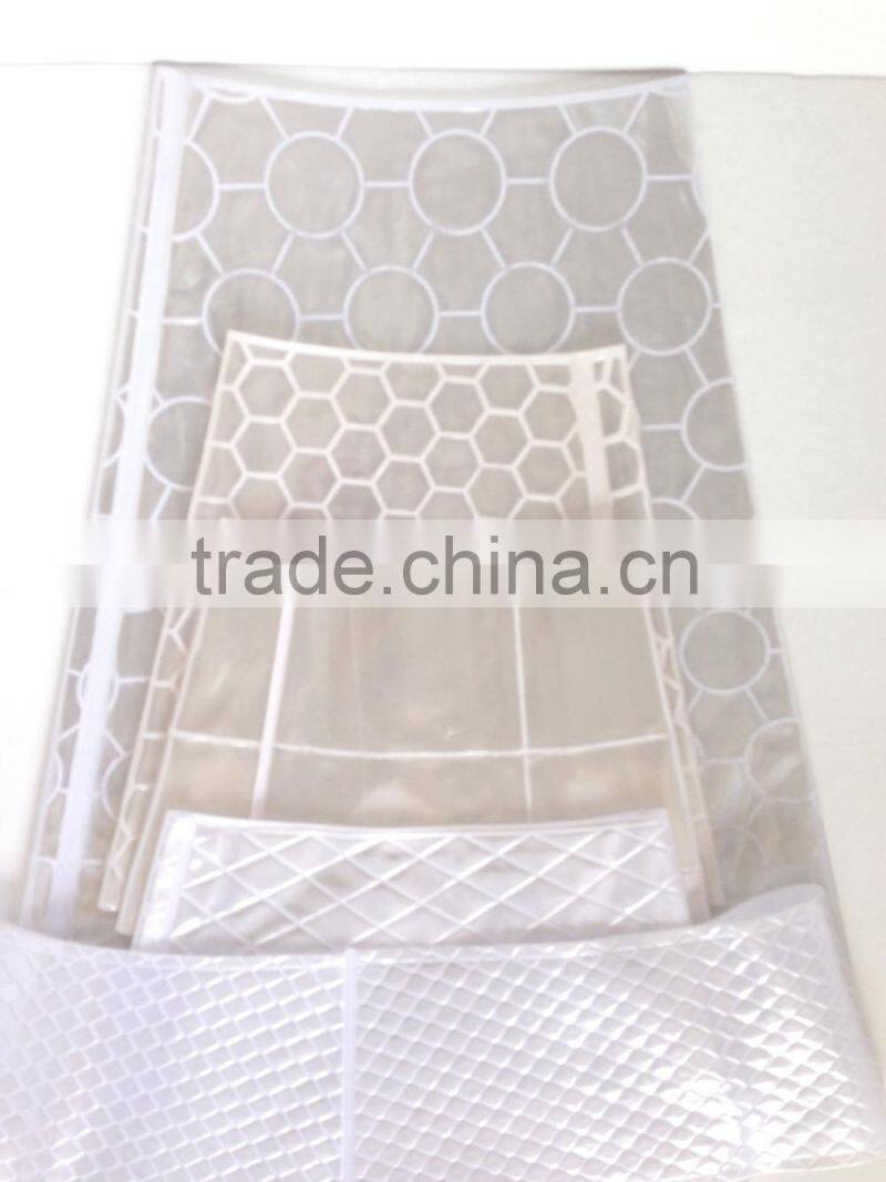 Cobwebbing reflective cone sleeve manufacturer