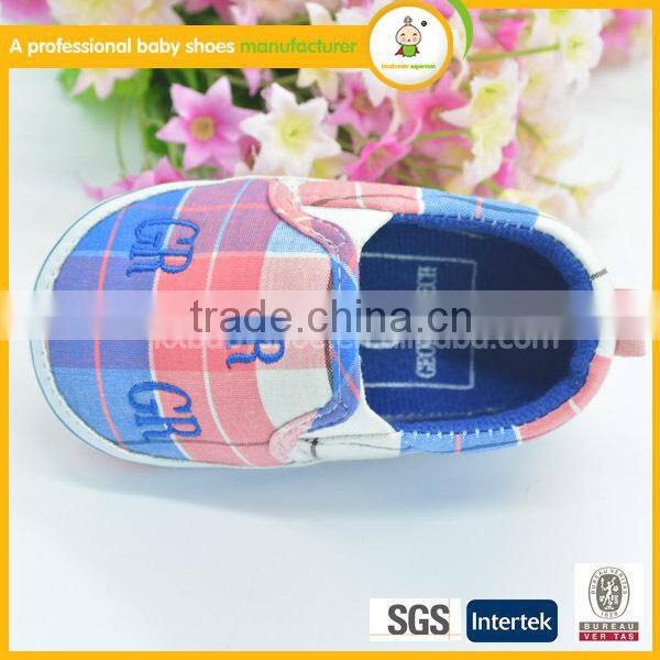 2016 comfortable breathable soft sole baby canvas shoes