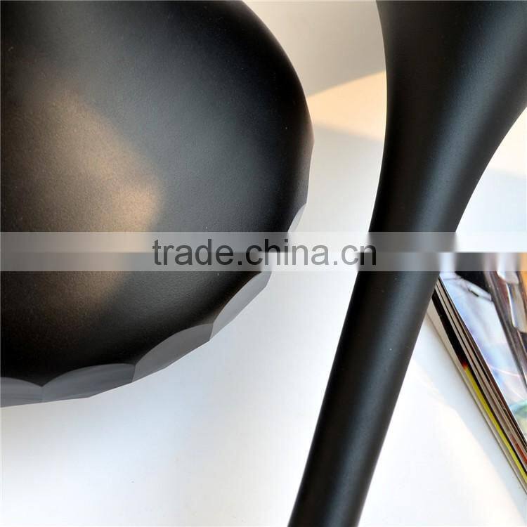 Wholesale Classic Black Swan Hand Carved Glass Vase High-grade Fashion Decoration Home Furnishing
