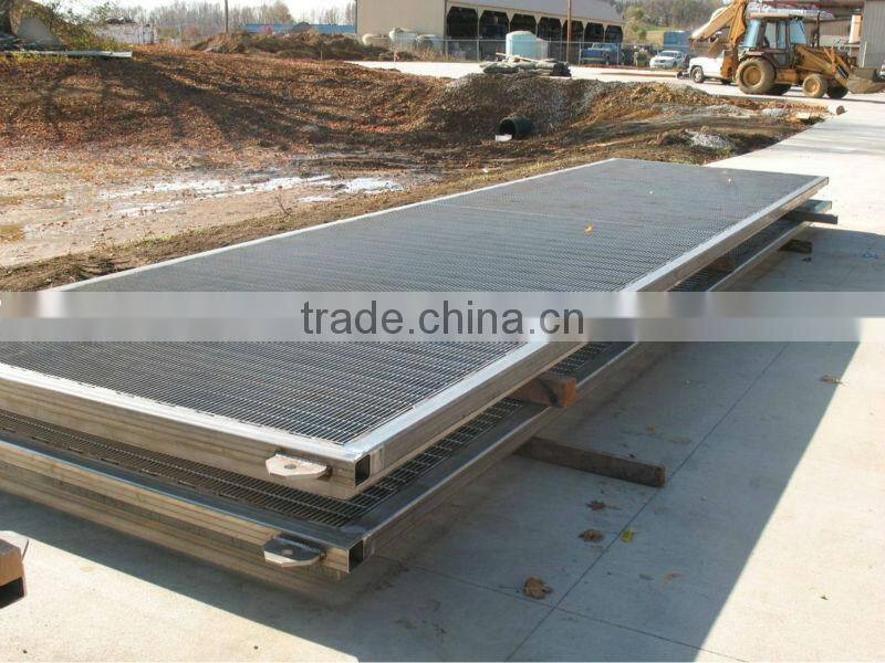 Water cleaning system vee wire screen surface water intake screen