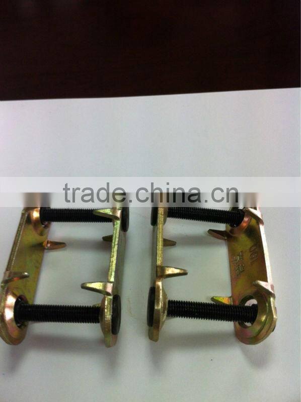 Middle carbon steel plate bolt fastener price best price