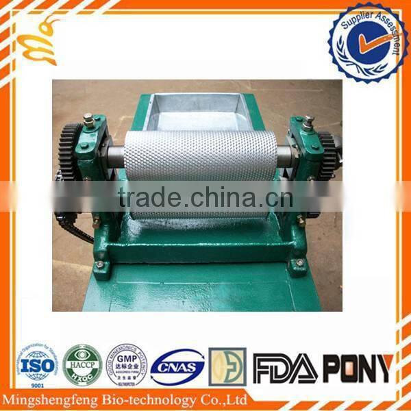 Beekeeping tools beeswax machine beeswax foundation sheet machine for sale