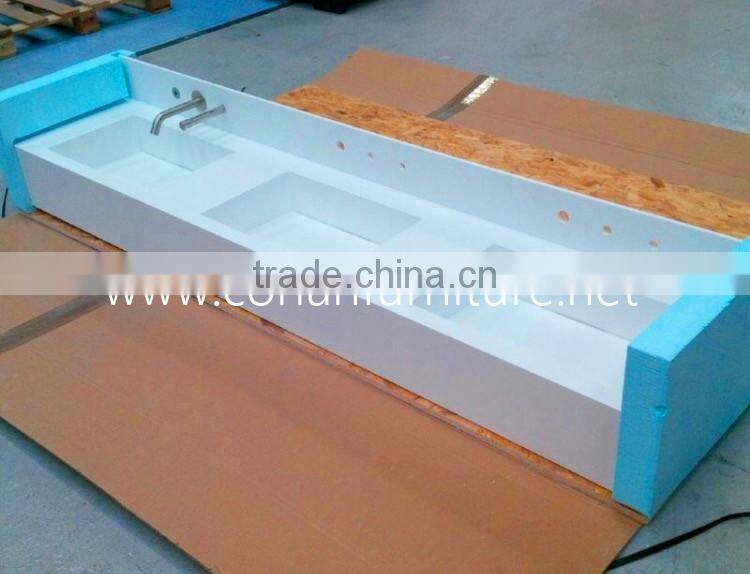 Rectangular wash basin