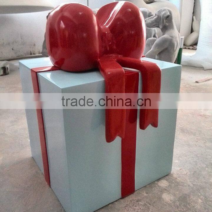 Outdoor FRP Christmas grey gift case decoration