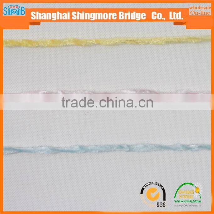 China supplier of novelty yarn hot wholesale 2016 new fashion chenille yarn for knitting scarf