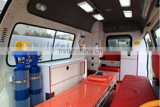 Golden Dragon XML5035XJH28 Ambulance clx