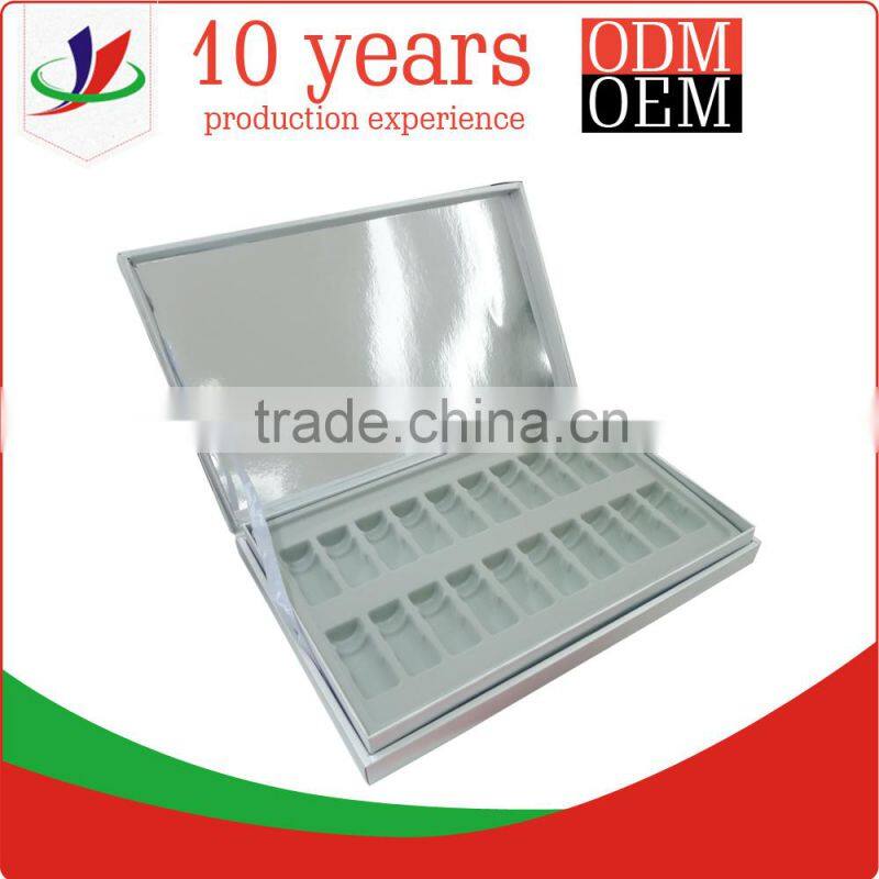 small cosmetic cardboard boxes