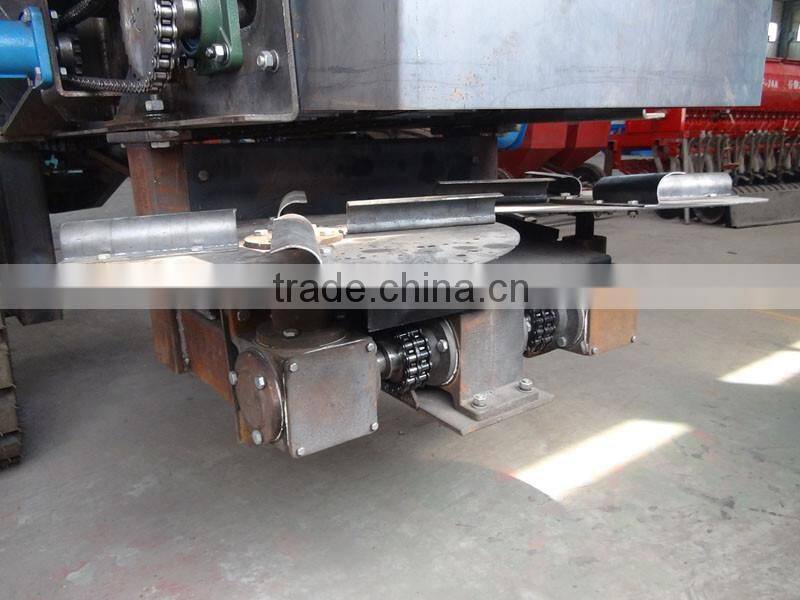 tractor linked fertilizer spreader trailer