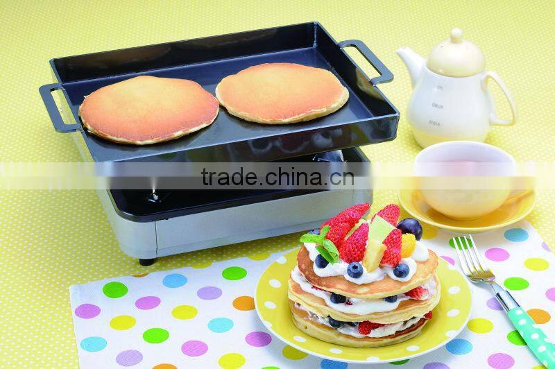 The iron plate with a thickness of 3.2mm which burnt japan squishy pancakes