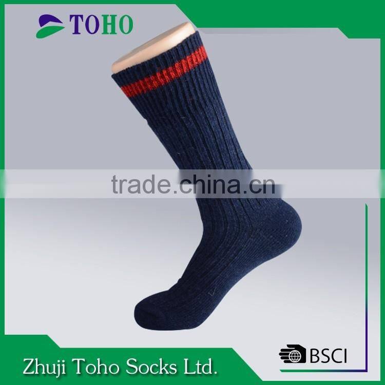 Men fashionable Sweat-Absorbent sports socks