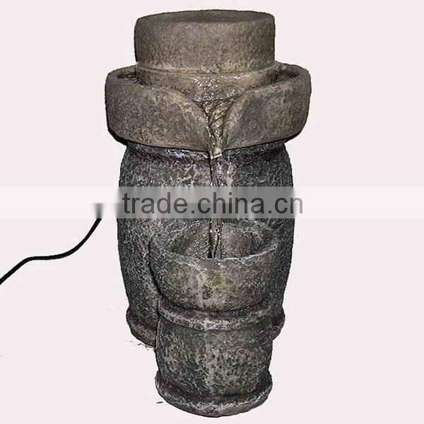 Resin Dolphin Water Fountain for Garden Decoration