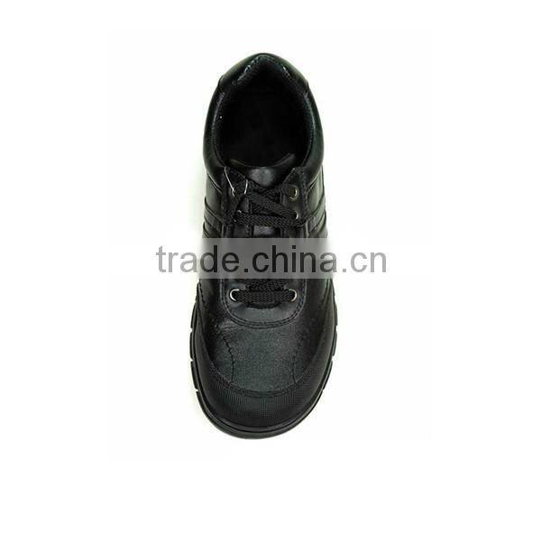 OEM Welcomed Breathable Mesh Lining Black Action Shoes for Kids