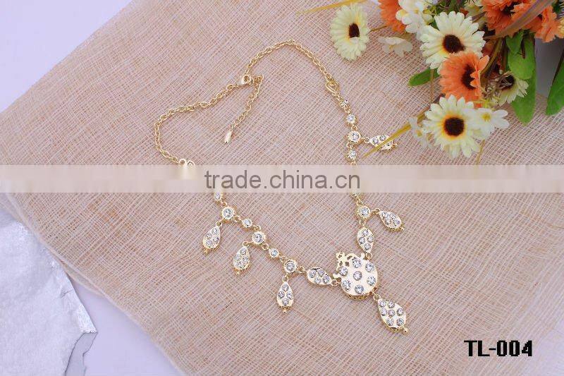 Girls gold necklace with crystal stone wholesale