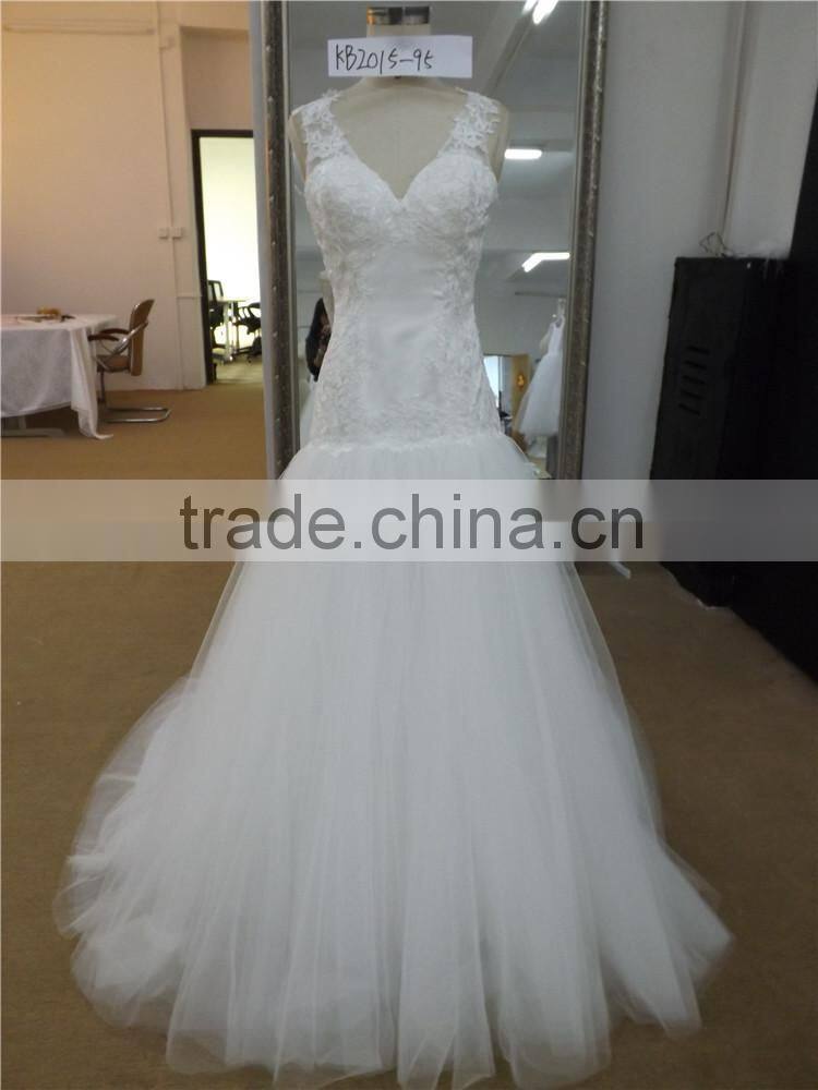 ilusion back V neckline Appliqued lace unique lace applique wedding dress 2016 spring