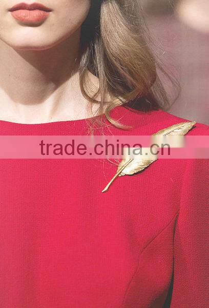 Cheap Wholesale Eyeglass Holder Leaf Brooch
