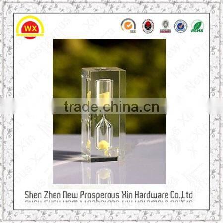 Wholesale delicate wood/plastic liquid hourglass