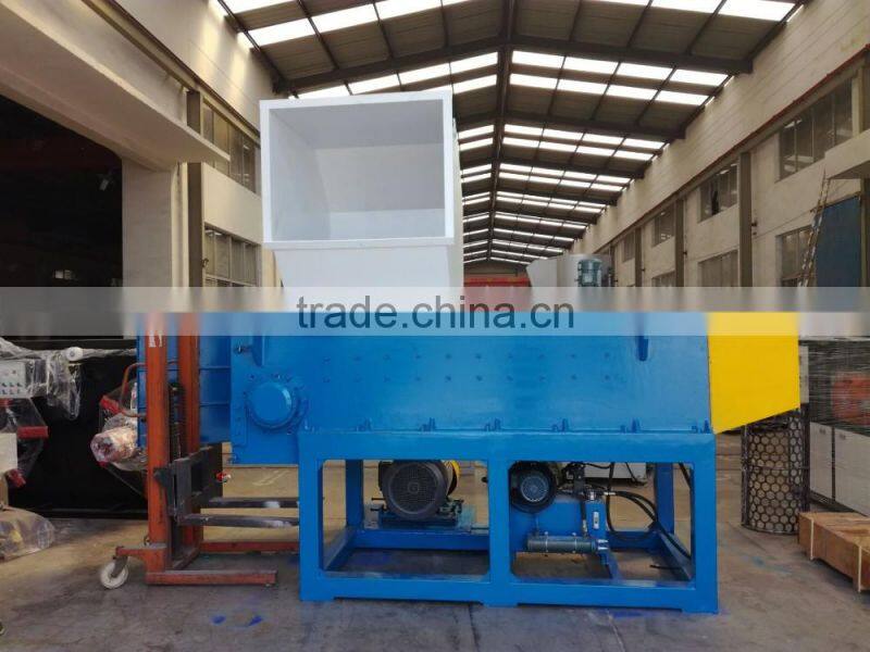 Factory for Sale Industrial Shredder Wood Chipper / Single Shaft Shredder (Shredder Chipper) / Plastic Barrel Crusher