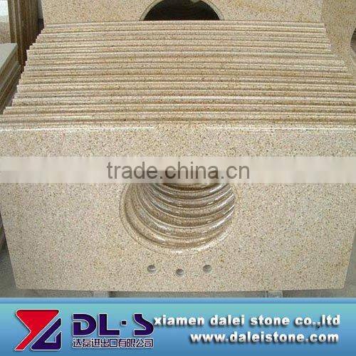 yellow stone countertop