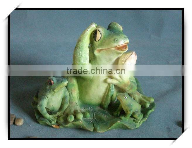Gardening animal decoration - frog family