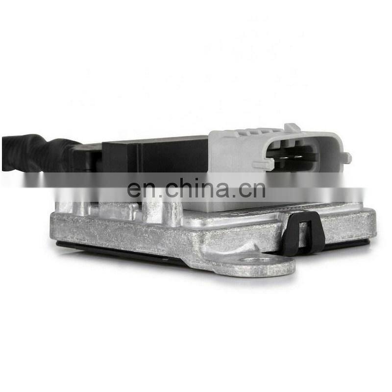 12V Flat Four Needles Nitrogen Oxide Sensor 5WK9 7367 22303390 5WK97367