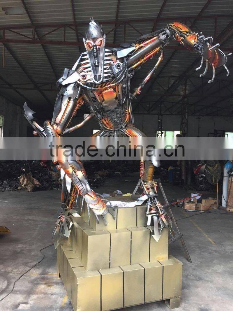 2.5 meters high Fallen large outdoor sculpture for public plaza exhibition celebration