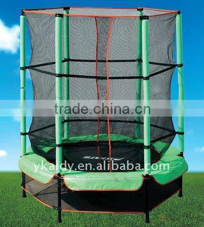 trampoline with safety net