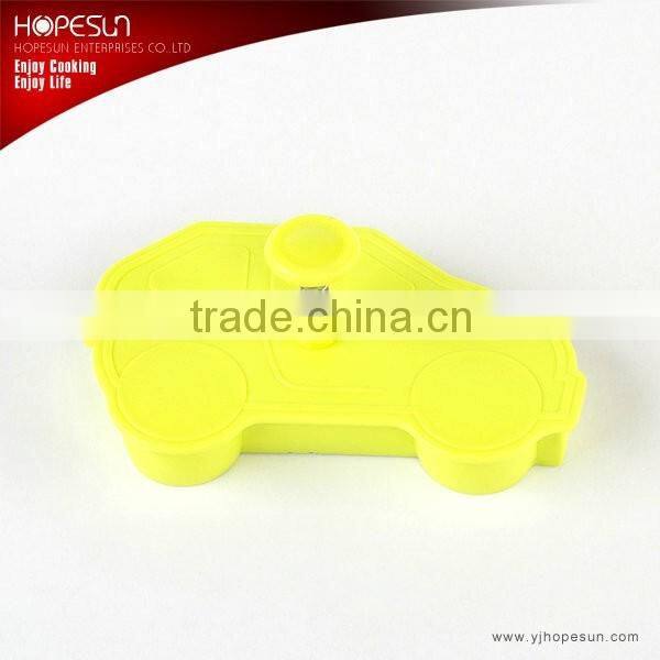 2016 New design 3 pcs plastic colorful cookie cutter set