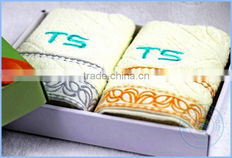 Tubular embroidery machine