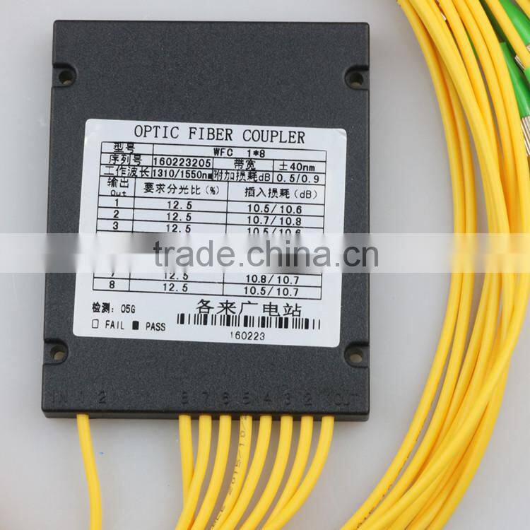 Out of 1 metersFTTH 1 * 8 FC /APC connector FBT fiber optic coupler