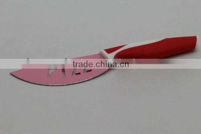 color pizza knife with TPR handle