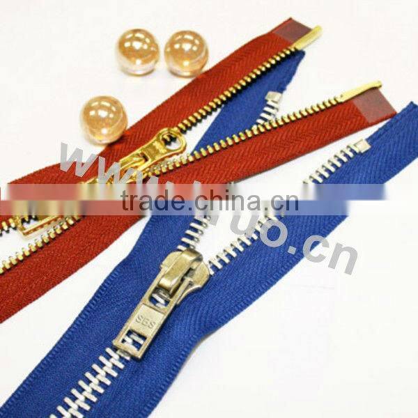 Two-way Slider Zipper