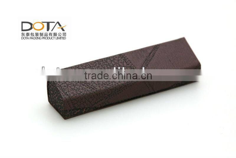 handmade eyewear case HM400