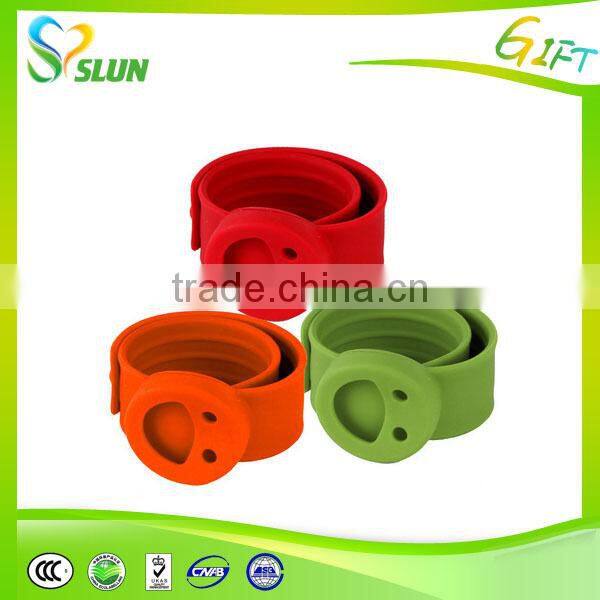 China factory hottest selling cheap slap band watches
