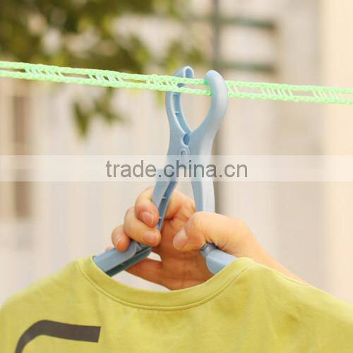 3 pieces windproof flexable clothes hangers