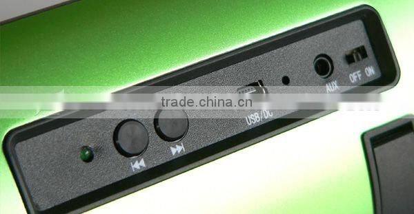 Calendar FM radio portable speaker