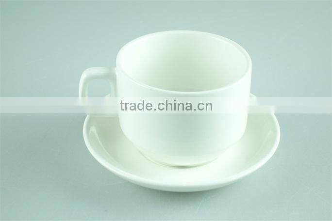 Classic small coffee cup and saucer set, porcelain tea cups and saucers cheap wholesale