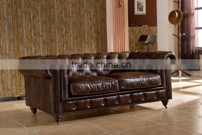 classical vintage leather chesterfield sofa with tufting armrest