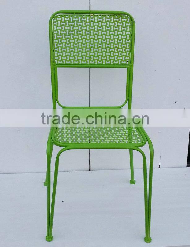 Garden table and chair